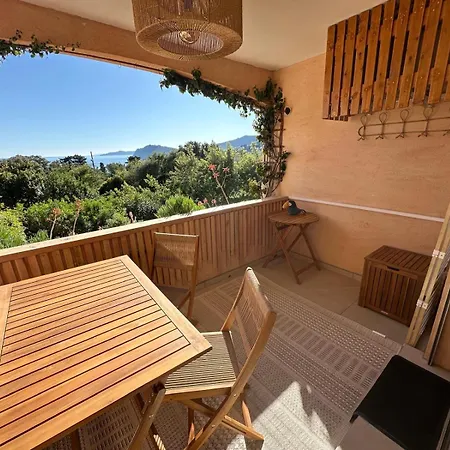 Appartement Superb Renovated T2 200m Sea View Terrace *