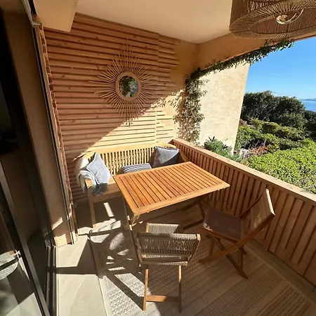 Superb Renovated T2 200m Sea View Terrace Appartement *